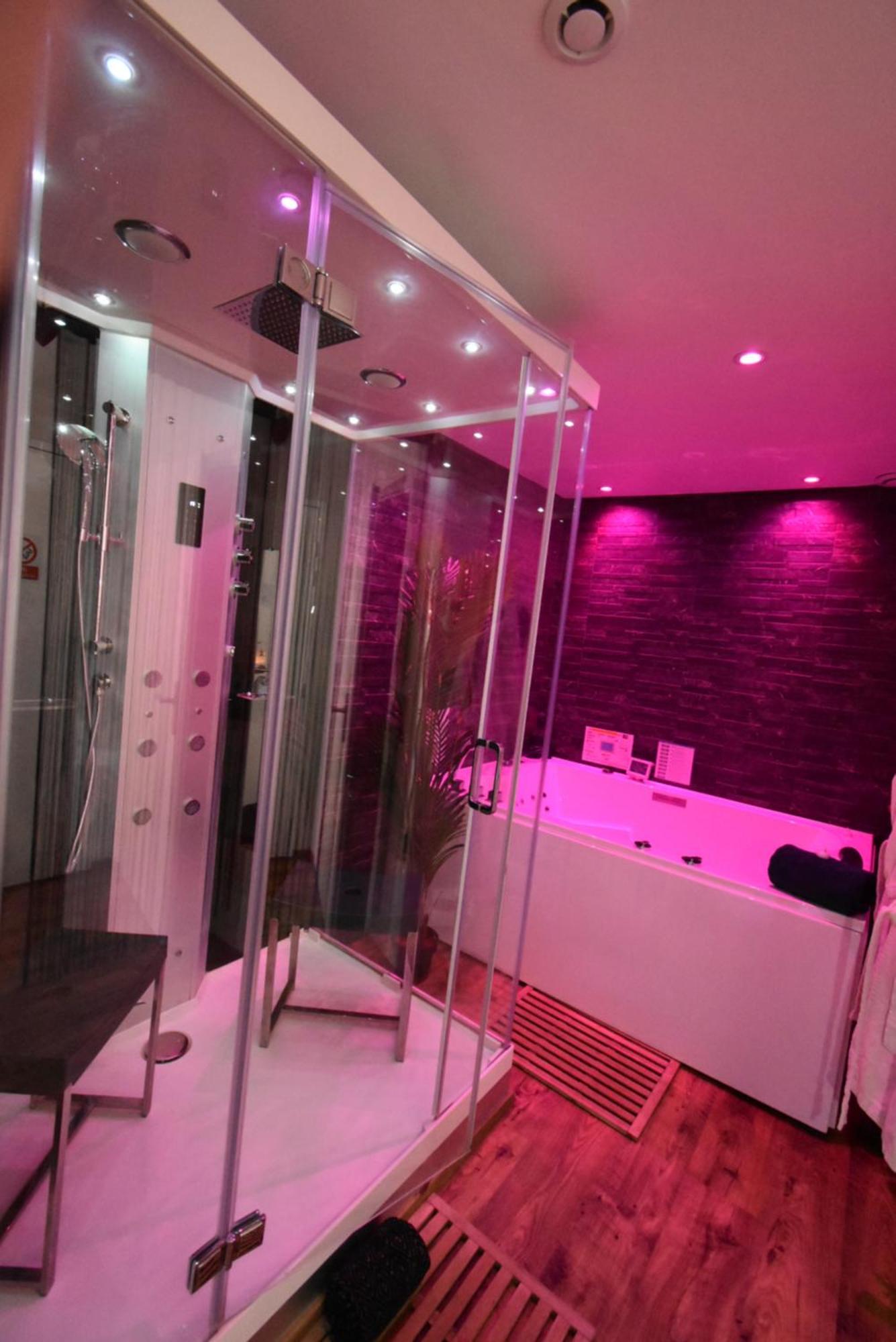 Spa Privatif Love Room, Le Hammam Et Bulles, Chez Nuits Chartraines Chartres Eksteriør bilde